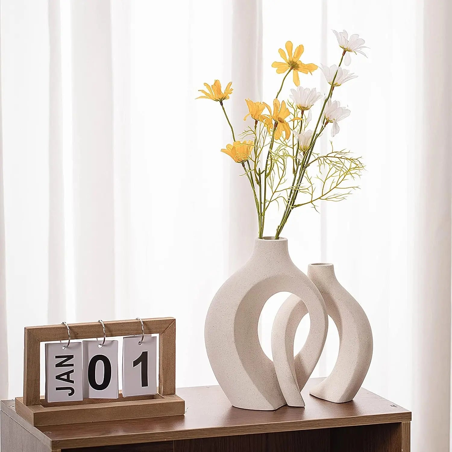 White Ceramic Vase Set of 2 for Modern Home Decor, Boho Donut Vases Nordic Minimalist Decorative Vase